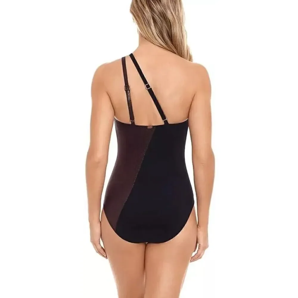 New. Amoressa by Miraclesuit black swimsuit. 8. Retails $188